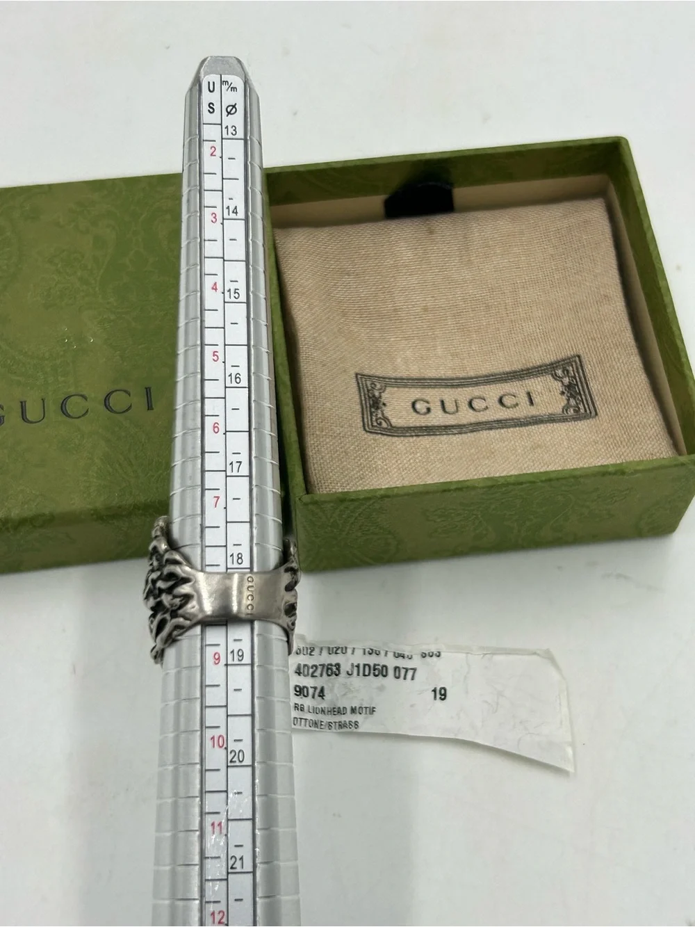 Unisex, Gucci, aged silver Lionhead  ring open mouth, roaring expression, size 8